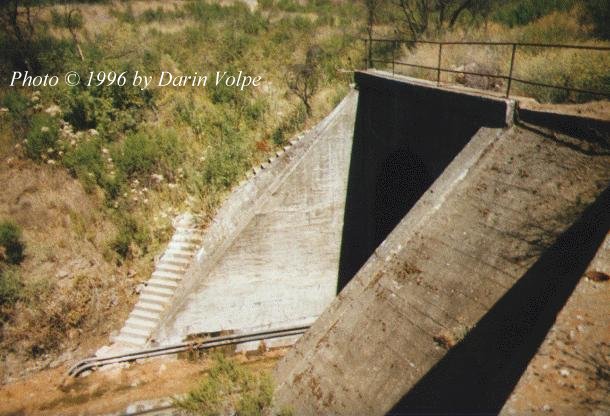 tunnel1.jpg