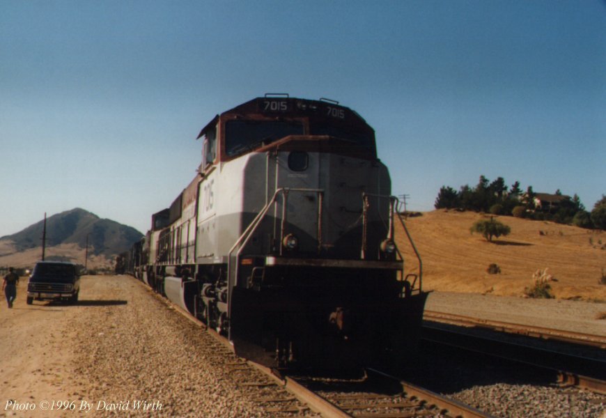 emd7015a.jpg